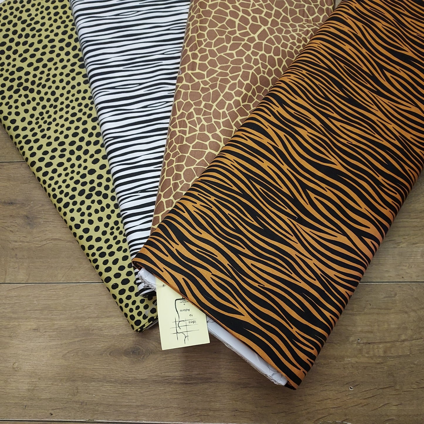 Lewis and Irene Small Things Wild Animals Giraffe Print Cotton Fabric