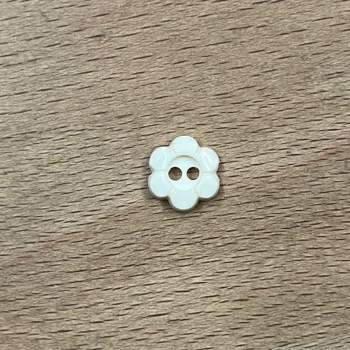 Mini Daisy Flower Button 10mm - Various Colours