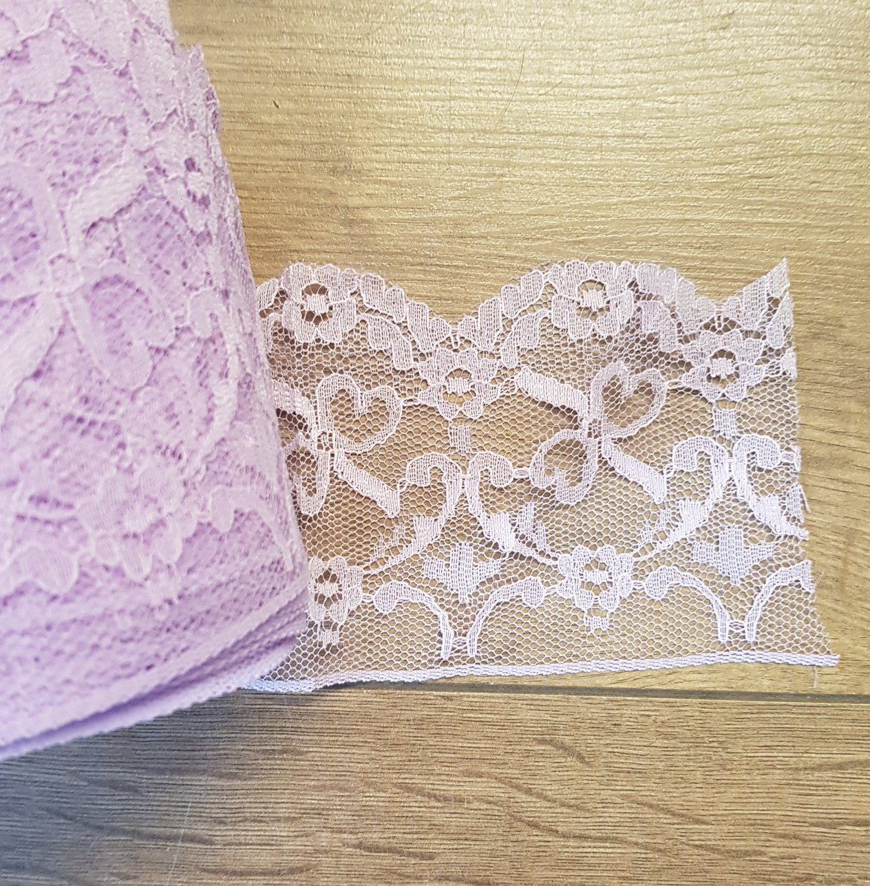 Lilac Lace Trim