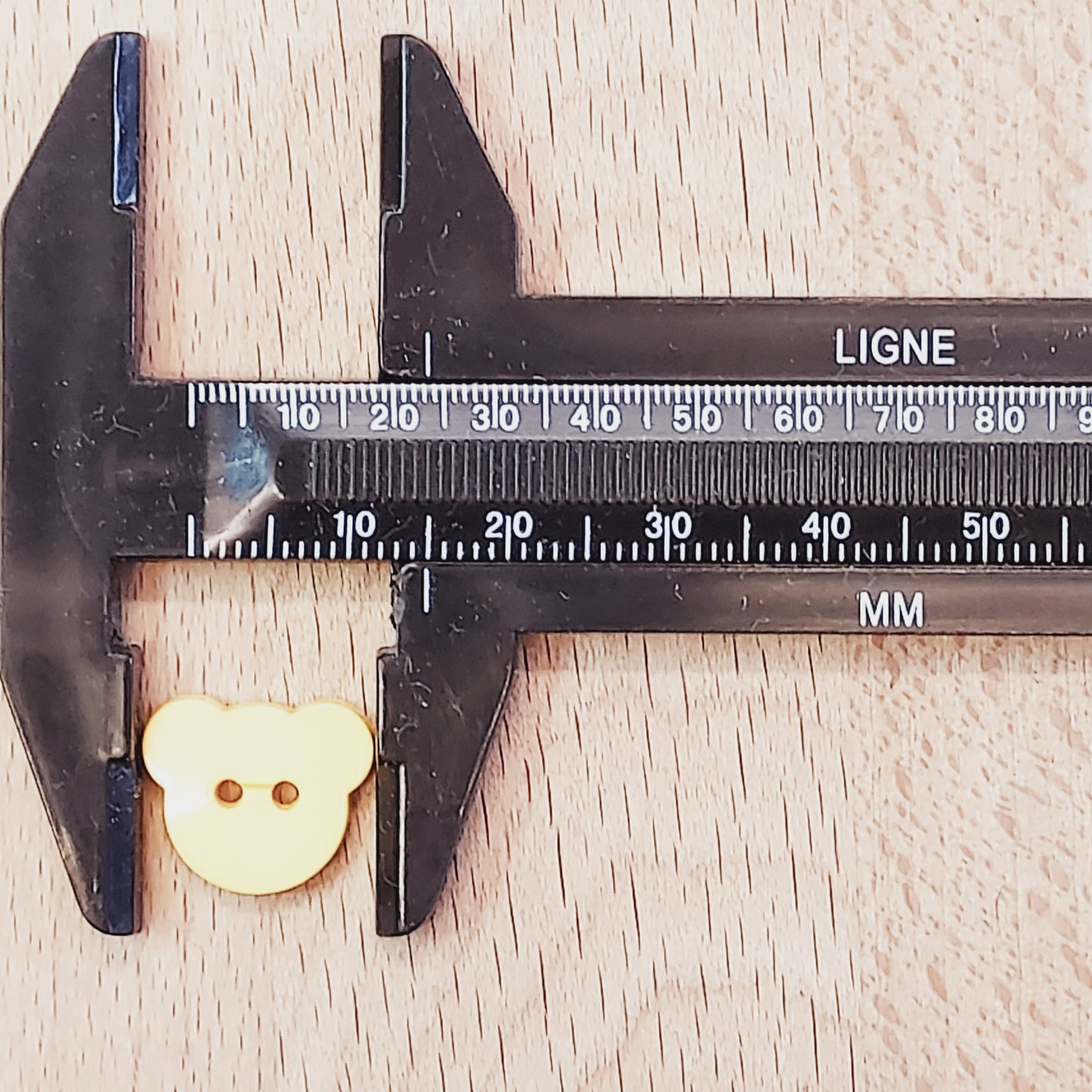 Nylon Teddy Bear Button - 15mm
