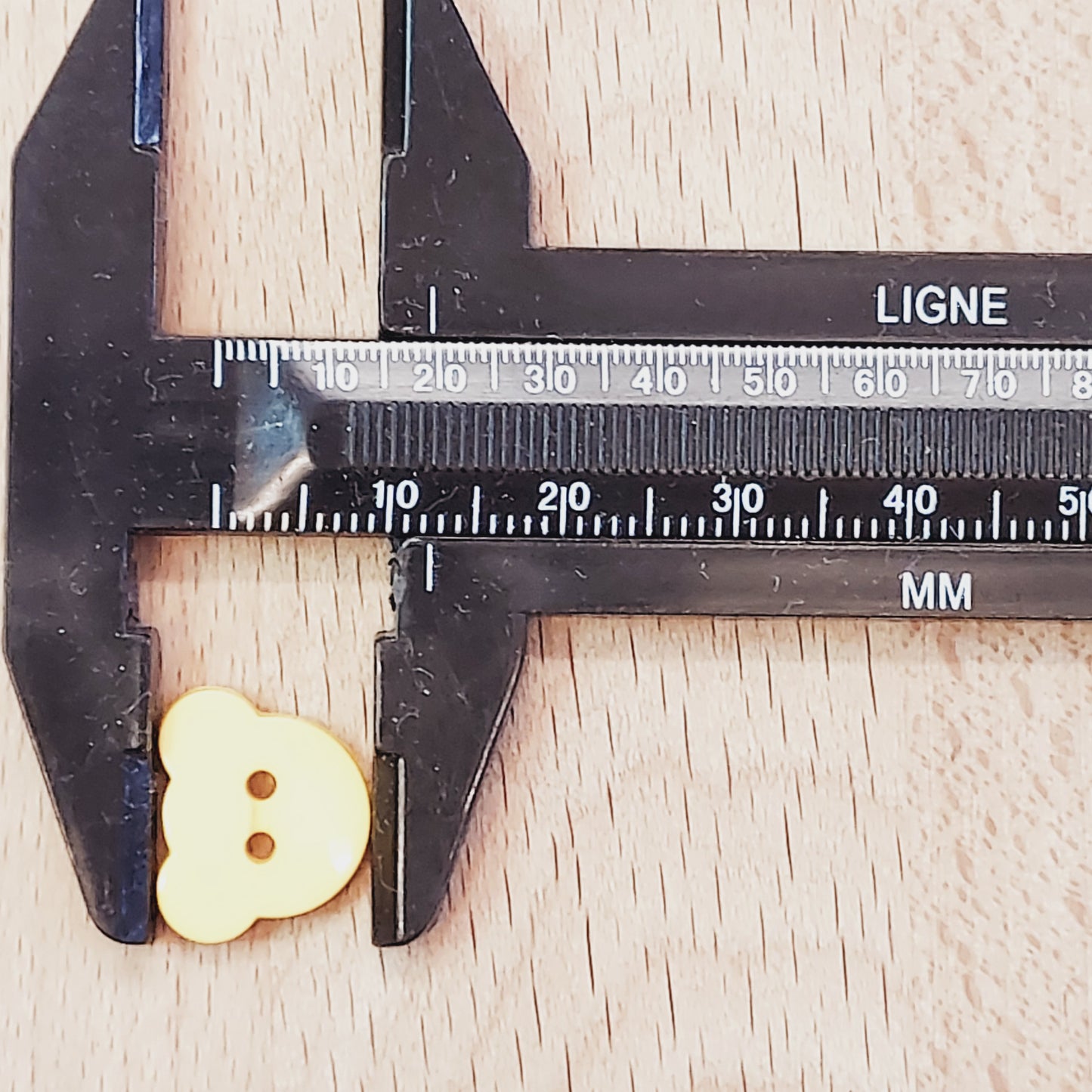 Nylon Teddy Bear Button - 15mm