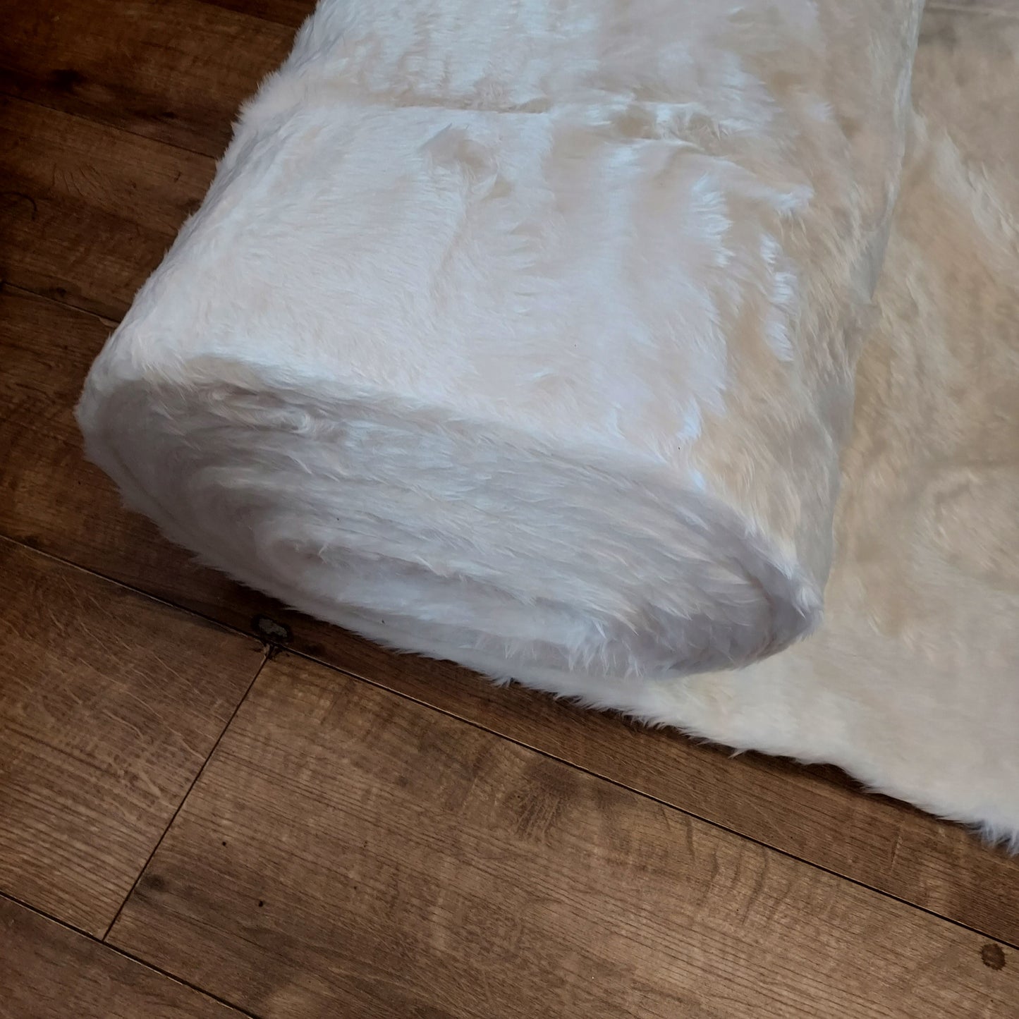 White Faux Fur Fabric 14mm Pile Fabric