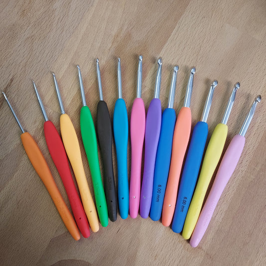 Soft Grip Handle Crochet Hooks